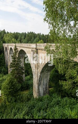 Viadotto vicino Stanczyki, Warmia-Masuria, Polonia Foto Stock