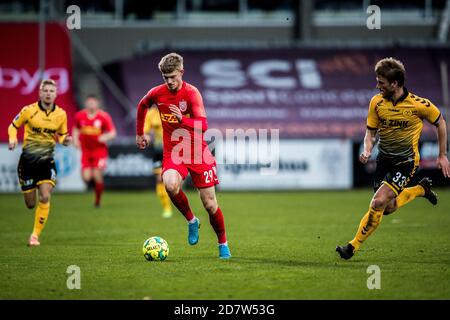 Horsens, Danimarca. 25 Ott 2020. Joachim Rothmann (29) del FC Nordsjaelland visto durante la partita 3F Superliga tra AC Horsens e FC Nordsjaelland alla Casa Arena di Horsens. (Photo Credit: Gonzales Photo/Alamy Live News Foto Stock