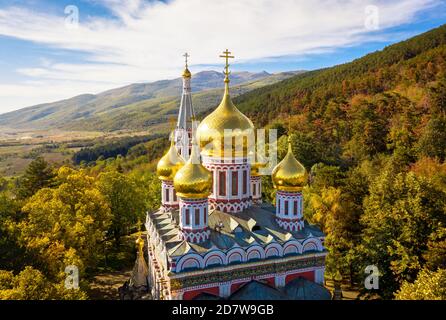 La Bulgaria, la chiesa commemorativa in Shipka. Cupole dorate. Foto Stock