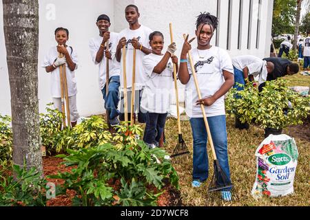 Miami Florida,non violence Project USA,studentessa studenti anti droga non profit associazione,Martin Luther King Jr. Giorno adolescente adolescente adolescente adolescente,Nero Foto Stock