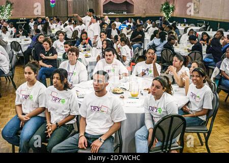 Miami Florida,Kendall Drug Free Youth in Town DFYIT,Youth club summit anti addiction organizzazione no profit,teen,teenager teenager student stud Foto Stock