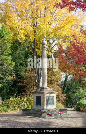 War Memorial, Bridge Street, Hungerford, Berkshire, Inghilterra, Regno Unito Foto Stock