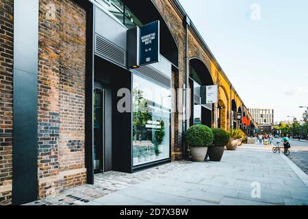 King's Cross Londra, Regno Unito, 12 luglio 2019: Granary Square marketing suite Londra Foto Stock