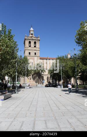 Chiesa di nostra Signora dell'Assunzione di Villanueva de la Serena (Estremadura, Spagna), monumento in stile Herreriano. / ANA BORNAY Foto Stock