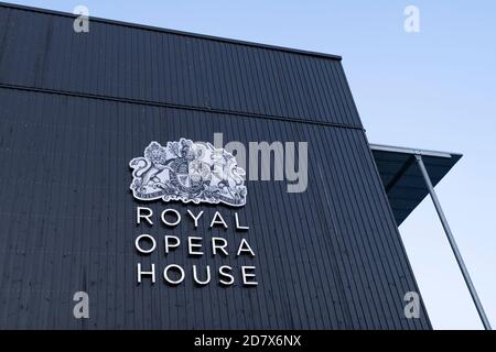 LONDRA, Regno Unito - 22 MARZO 2020 Royal Opera House, South essex College Foto Stock