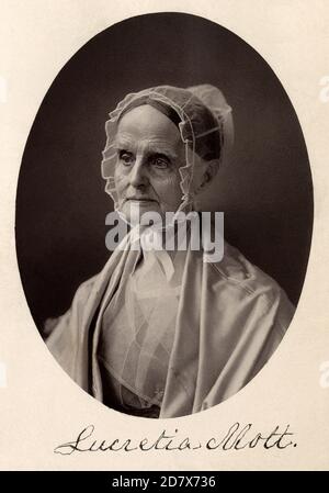 1875 c., Philadelphia , USA : l'americano Quaker , abolizionista , attivista per i diritti delle donne e riformatore sociale LUCRETIA MOTT ( BORN COFFIN , 1793 - 1880 ). Foto di F. Gutekunst , Philadelphia .- USA - ritratto - ritratto - RIFORMISTA - riformismo sociale - FEMMINISTA - suffragisti - SUFFRAGETTA - SUFFRAGISMO - VOTO POLITICO ALLE DONNE - FEMMINISTA - ABOLIZIONISMO - ABOLIZIONISTA - ANTI-HAVISMANA - cappello - havizismana - donna - cappello - HAVIZIZONO - HAVIZO - HAVIZANO - donna - HAVIZO - HAVIZANO - HAVISCHIA - HAVIZO - HAVIZO - donna - havismanista vecchia - firma - prima - autografa - autografa --- Archivio GBB Foto Stock