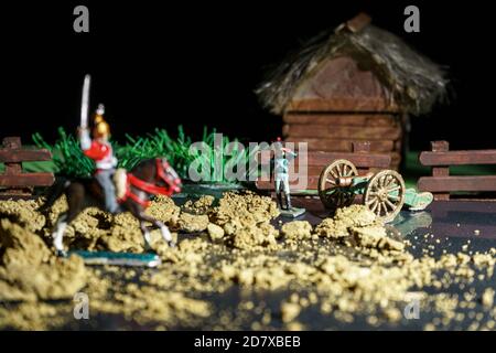 Foto ricordo di soldati di stagno e ricostruzione di guerra Foto Stock