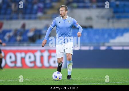 Lucas Leiva della SS Lazio durante la Serie A match tra Lazio e Bologna allo Stadio Olimpico, Roma, Italia, il 24 ottobre 2020. Foto di Giuseppe Maffia. Foto Stock