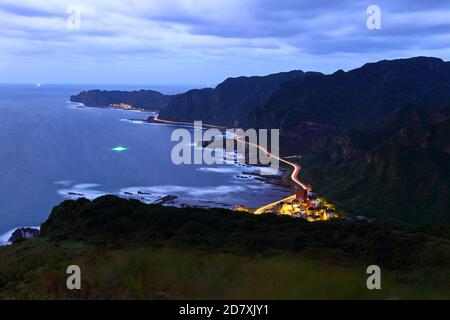 Formazioni rocciose costiere a Nanya, zona panoramica nazionale della costa nord-orientale, Taipei Taiwan. Foto Stock