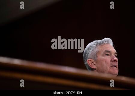 Jerome Powell, presidente della Federal Reserve consegna il rapporto annuale di politica monetaria delle riserve federali al Congresso davanti al Comitato bancario del Senato su Capitol Hill a Washington, D.C. il 26 febbraio 2019. Credit: Alex Edelman/The Photo Access Foto Stock