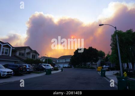 Fumo dal fuoco di Silverado Canyon Foto Stock