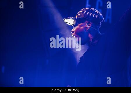 Copenaghen, Danimarca. 26 febbraio 2017. La rock band britannica Skunk Anansie esegue un concerto dal vivo al VEGA di Copenhagen. Qui il cantante e cantautore Skin è visto dal vivo sul palco. (Foto: Gonzales Photo - Lasse Lagoni). Foto Stock