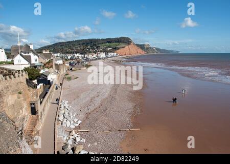 Ottobre sole sulla Jurassic Coast a Sidmouth, Devon, Regno Unito Foto Stock