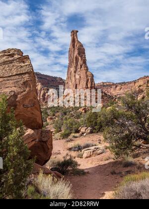 Independence Monument, Monument Canyon Trail, Colorado National Monument vicino a Grand Junction, Colorado. Foto Stock