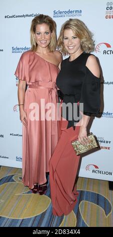 LOS ANGELES - GIU 16: Candace Cameron Bure, Jodie Sweetin al 30° Scleroderma benefit annuale al Beverly Wilshire Hotel il 16 giugno 2017 a Beverly Hills, California Foto Stock