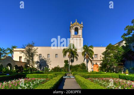 Alcazar Gardens a Balboa Park, San Diego, California USA durante il giorno. Foto Stock