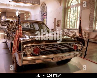 1961 Lincoln Continental che John F Kennedy è stato sparato dentro Mentre cavalcate in una parata a Dallas al Henry Ford Museum Foto Stock