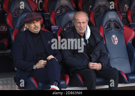 Bologna, Italia. 27 Ott 2020. La Head Coach di Bologna Sinisa Mihajlovic durante la partita di calcio Coppa Italia Bologna FC contro Reggina allo stadio Renato Dall'Ara di Bologna, 27 ottobre 2020. Foto Michele Nucci /LM Credit: Agenzia fotografica indipendente/Alamy Live News Foto Stock