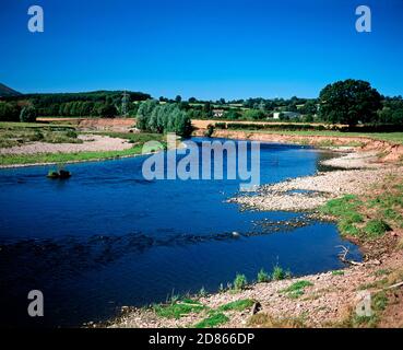 Il Fiume Usk dalla Usk Valley a piedi, Bryn vicino a Abergavenny, Monmouthshire, Galles. Foto Stock