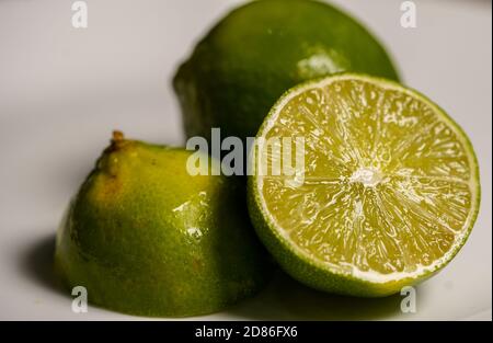 macro shot di frutta erba agrume verde fresco Foto Stock
