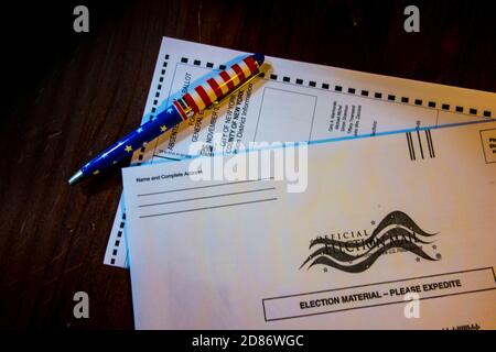 Voto degli assenti dello Stato di New York per le elezioni presidenziali degli Stati Uniti del 2020. Foto Stock