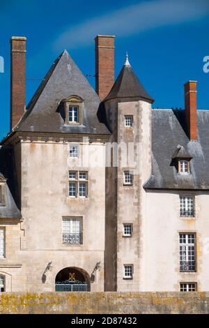 Francia, Loiret (45), Sully-sur-Loire, castello, edificio noto come 'piccolo castello' Foto Stock