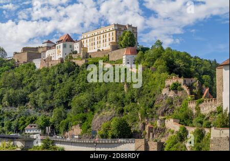 Impressione di Passau compreso il veste Oberhaus in bassa Baviera In Germania in estate Foto Stock