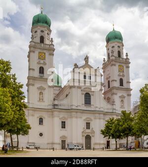 Cattedrale di Santo Stefano a Passau, una città della bassa Baviera in Germania Foto Stock