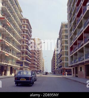 VISTA DE UNA CALLE - FOTO AÑOS 60. Posizione: ESTERNO. Cullera. Valencia. SPAGNA. Foto Stock