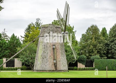 Mulino a vento storico in Water Mill, NY Foto Stock