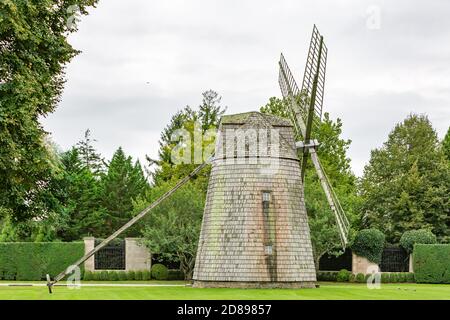 Mulino a vento storico in Water Mill, NY Foto Stock