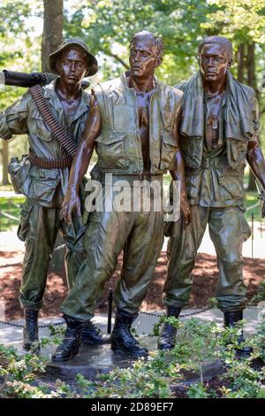 I tre militari di Frederick Hart (i tre soldati), i veterani del Vietnam, commemorano i Constitution Gardens, Washington DC Foto Stock