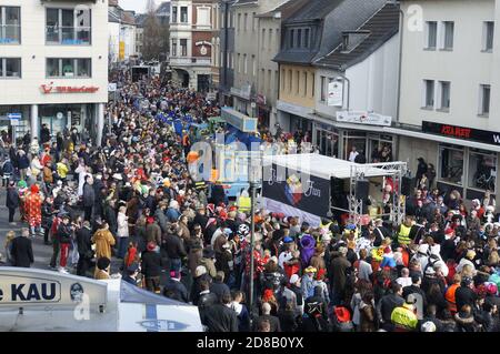 Straßenkarneval im Rheinland, Brühl, Nordrhein-Westfalen, Germania Foto Stock