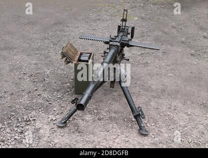 Una pistola per macchine militari d'epoca su un cavalletto. Foto Stock