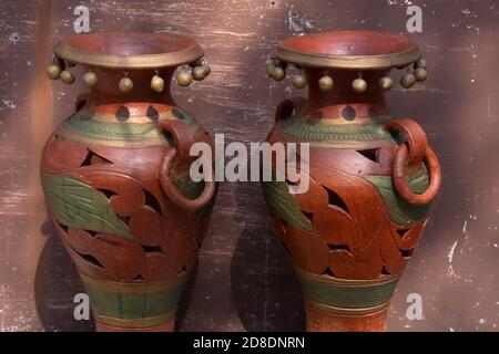 vaso di fiori fatto di argilla da gente popolare di ovest bengala Foto Stock