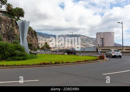 La scultura commemorativa dei 600 anni della scoperta Dell'arcipelago di Madeira Foto Stock