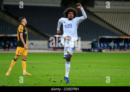 ATENE, GRECIA - OTTOBRE 29: Hamza Choudhury di Leicester City festeggia il suo obiettivo, secondo per la sua squadra durante la partita di stadio G del gruppo UEFA Europa League tra AEK Atene e Leicester City allo Stadio Olimpico di Atene il 29 ottobre 2020 ad Atene, Grecia. (Foto di MB Media) Foto Stock