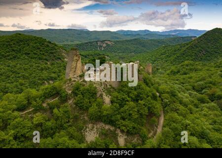 Fortezza su collina di Ujarma, Kakheti, Georgia, Caucaso, Europa Foto Stock