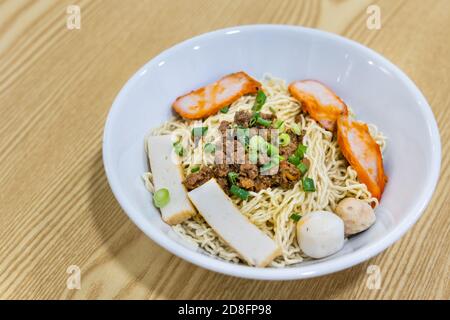 Kolo mee, o noodle secco. Cibo popolare a Sarawak, Malesia Foto Stock