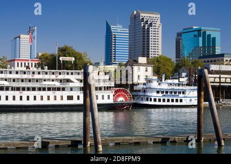 Delta King Battello a Vapore nella Città Vecchia a Sacramento, California, Stati Uniti d'America Foto Stock