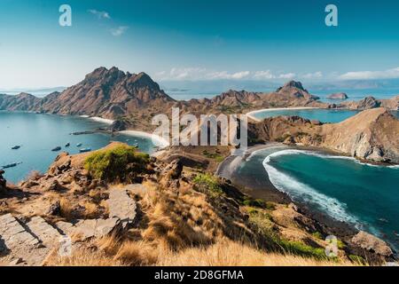 Splendida vista sul Monte Gunung Rinjani, Lombok Indonesia. Messa a fuoco morbida grazie alla lunga esposizione. Foto Stock