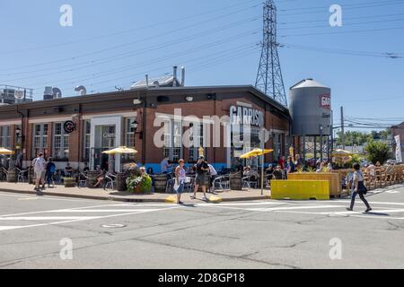 Ingresso alla birreria Garrison, una birreria artigianale alla crociera Mercato degli agricoltori delle navi a Seaport Halifax Nova Scotia Canada Foto Stock