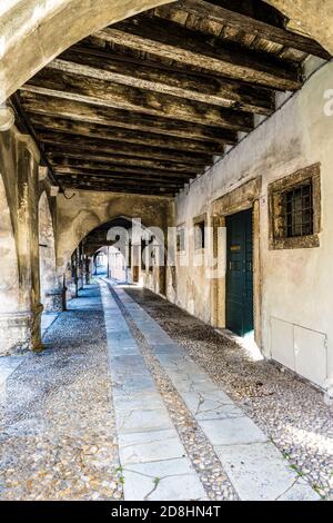 Italia Veneto Vittorio Veneto - Serravalle - arcade Foto Stock