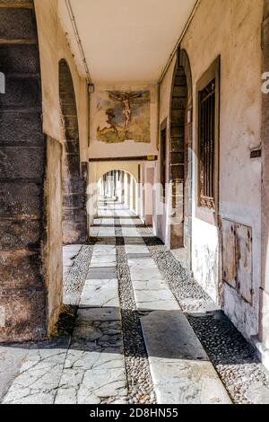 Italia Veneto Vittorio Veneto - Serravalle - arcade Foto Stock