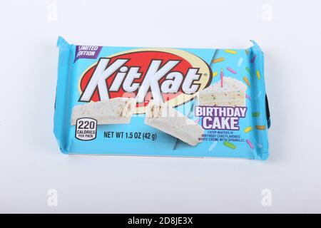 Kit-Kat Bithday Cake cioccolato. Londra Ontario Canada Luke Durda/Alamy Foto Stock