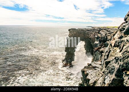 L'Holei Sea Arch, Hawaii Volcanoes National Park Foto Stock