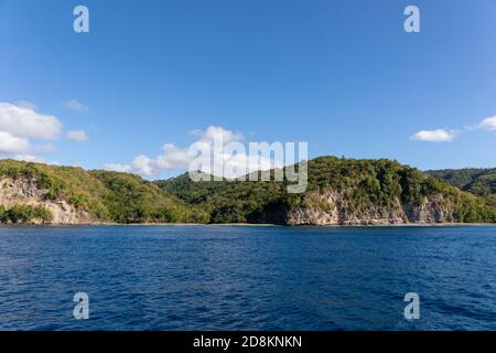 Santa Lucia, Indie Occidentali - piccola spiaggia caraibica sulla costa sud-occidentale Foto Stock