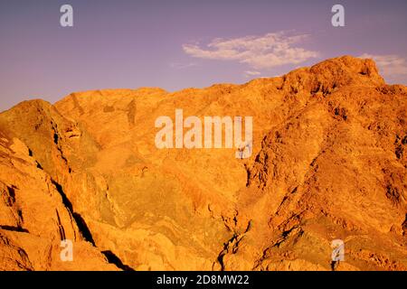 Le montagne del Sinai vicino Dahab, Egitto Foto Stock