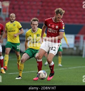 Bristol, Regno Unito. 31 Ott 2020. Tomas Kalas di Bristol City durante la partita EFL Sky Bet Championship tra Bristol City e Norwich City ad Ashton Gate, Bristol, Inghilterra, il 31 ottobre 2020. Foto di Dave Peters. Solo per uso editoriale, è richiesta una licenza per uso commerciale. Nessun utilizzo nelle scommesse, nei giochi o nelle pubblicazioni di un singolo club/campionato/giocatore. Credit: UK Sports Pics Ltd/Alamy Live News Foto Stock