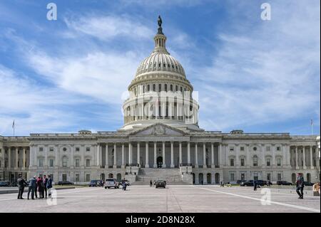 Campidoglio degli Stati Uniti e Capitol Hill. L'edificio del Campidoglio è la sede del Congresso degli Stati Uniti. Foto Stock